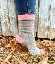 Load image into Gallery viewer, Muffin Top Socks Knitting PATTERN digital download