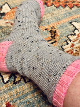 Load image into Gallery viewer, Muffin Top Socks Knitting PATTERN digital download