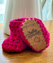 Load image into Gallery viewer, Luxury newborn crochet merino booties fall baby shower gift new mom cute hello pumpkin hot pink