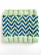 Load image into Gallery viewer, SUPER Find Your Way Cowl super bulky knitting PATTERN
