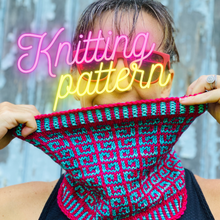 Load image into Gallery viewer, The Curlicue Cowl Knitting PATTERN mosaic colorwork