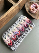 Load image into Gallery viewer, The Heartbreaker Earwarmer with bonus coffee cozy digital knitting super bulky PATTERN