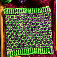 Load image into Gallery viewer, The Solidarity Cowl knitting PATTERN