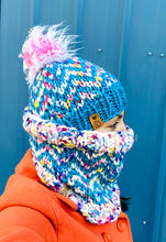 Load image into Gallery viewer, SUPER Find Your Way Cowl super bulky knitting PATTERN