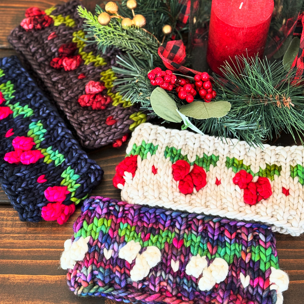 The Jingleberry Earwarmer digital knitting super bulky holiday PATTERN