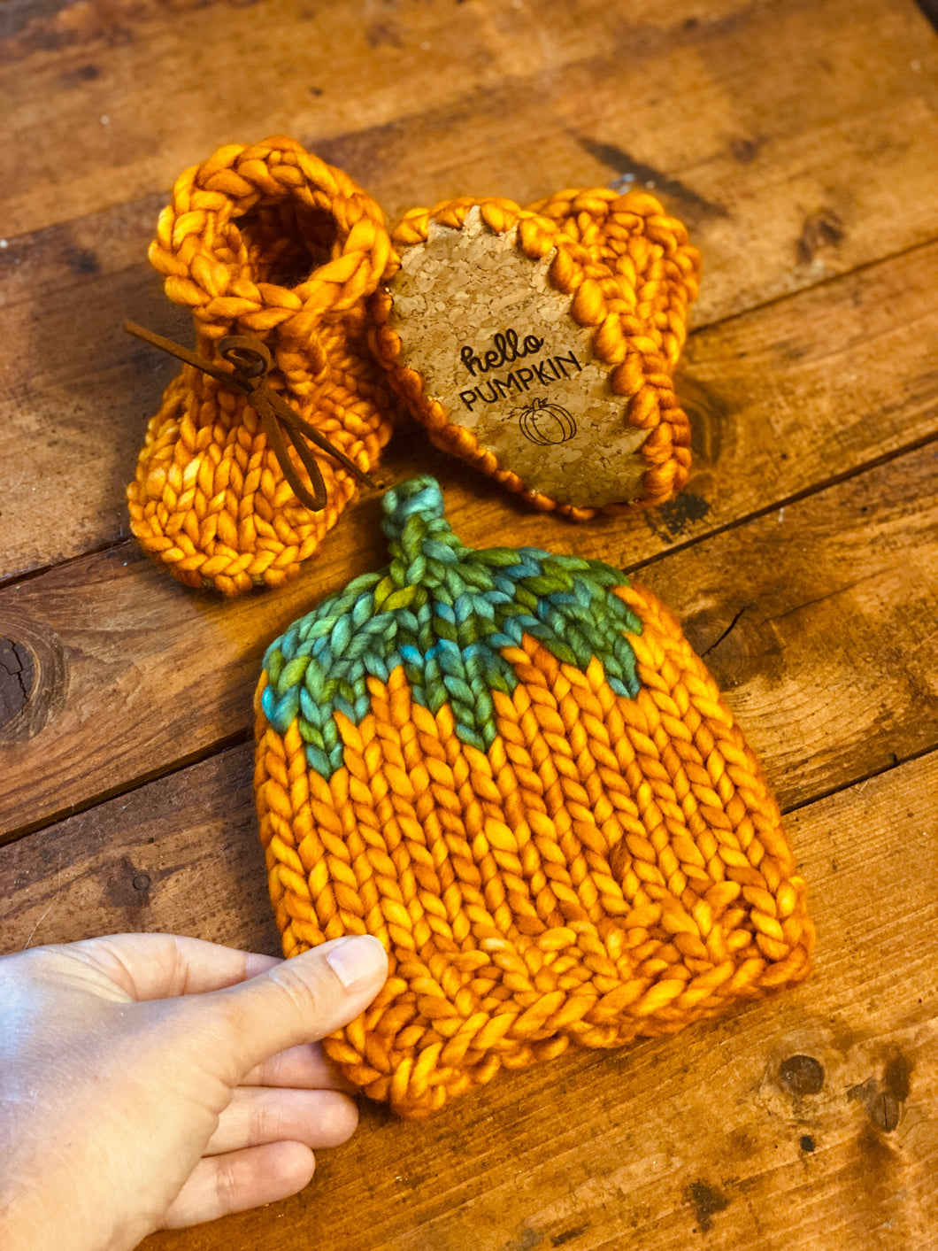 Luxury baby infant pumpkin beanie knit hat merino bootie set baby shower gift new mom cute
