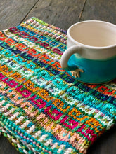 Load image into Gallery viewer, The Curlicue Cowl Knitting PATTERN mosaic colorwork
